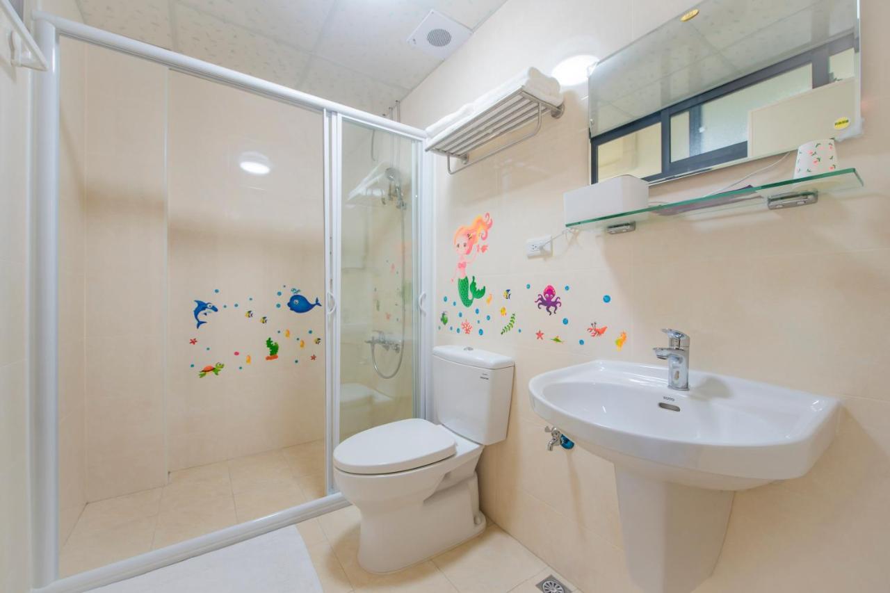 Kids Heart Home Fengyuan Exteriör bild